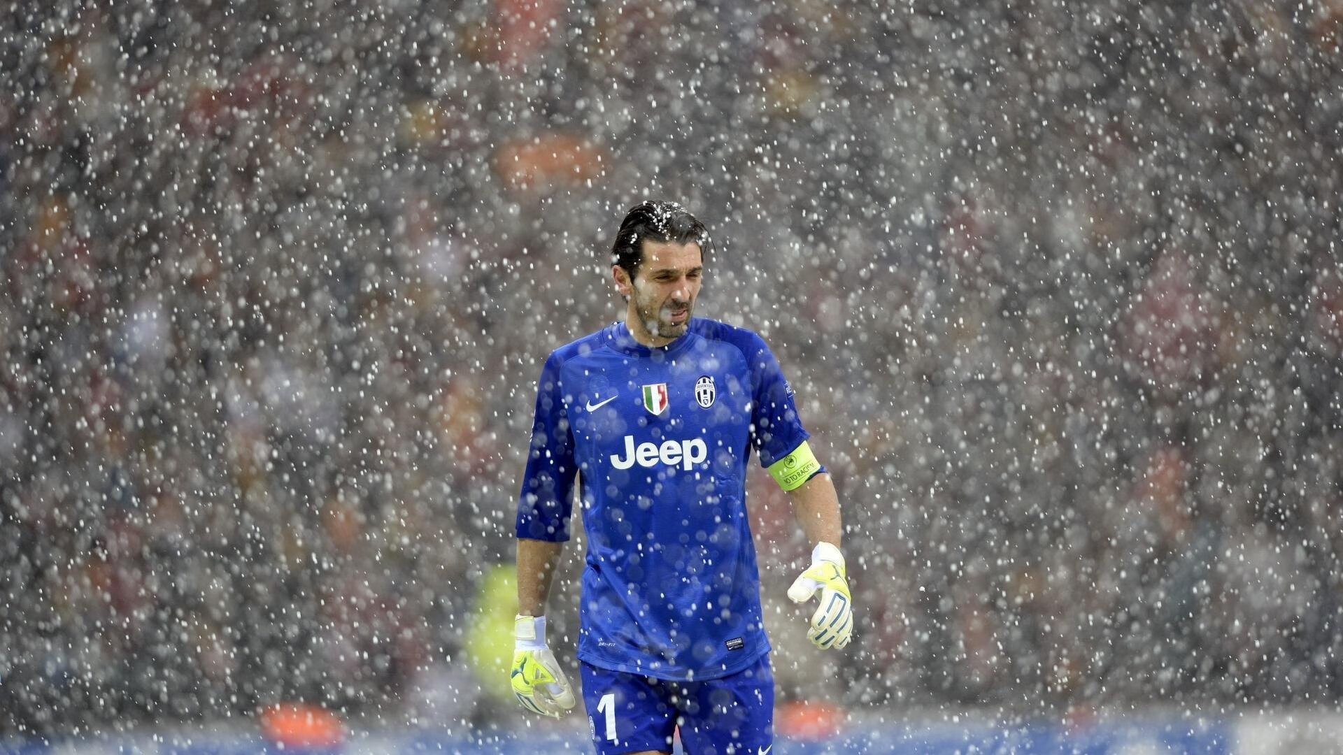 爱游戏体育- 尤文图斯夺冠阵容